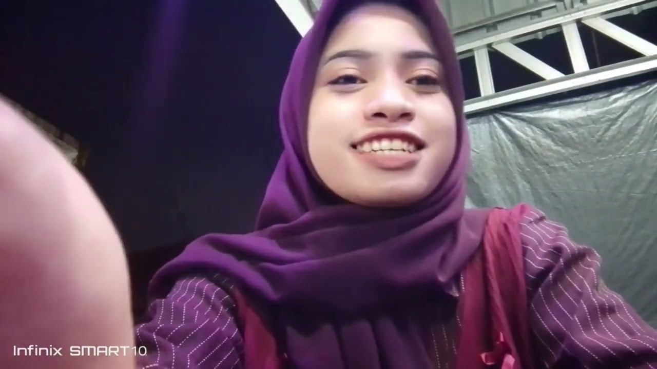 Edisi tugas di kedai Aulia umi Lutfiyah 