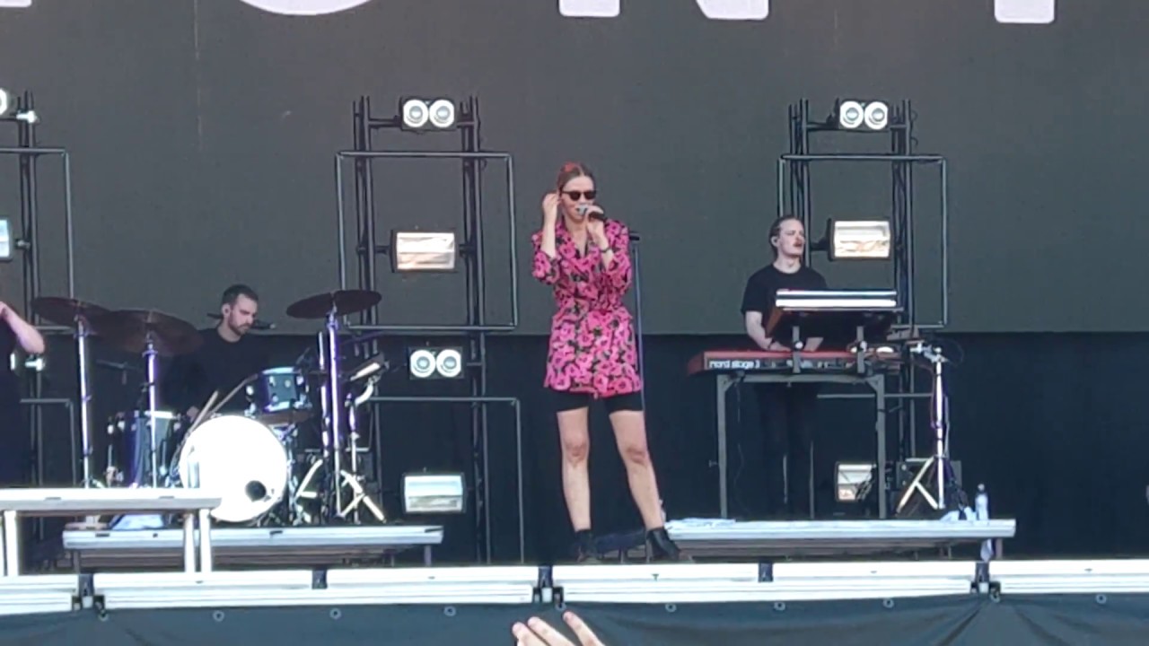 Dagny - Love You Like that (Live @ Stavernfestivalen 2019, Norway)