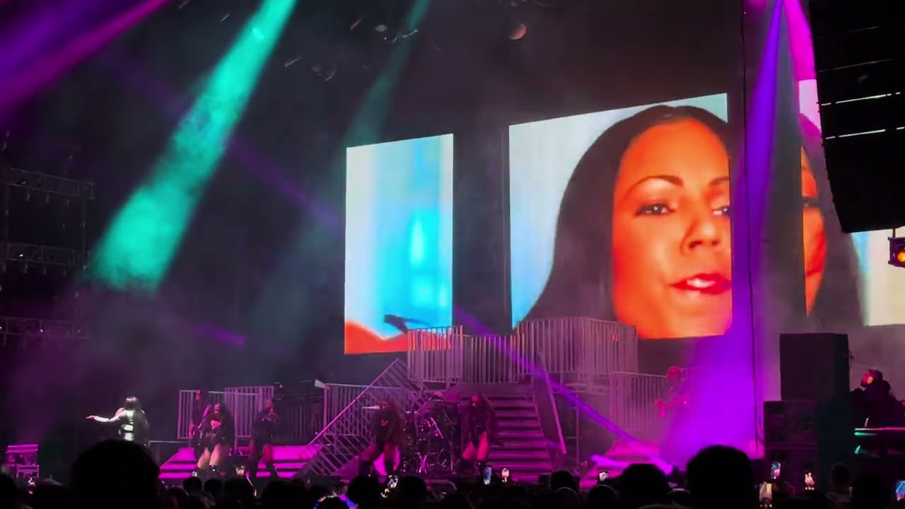 Ashanti - Baby / Live in Dublin 2025