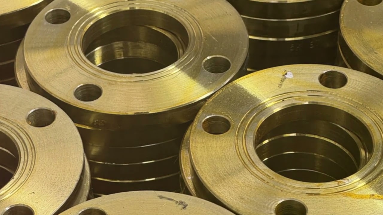 Flanges by Emirerri Steel | High-Quality Flanges for Industrial Applications