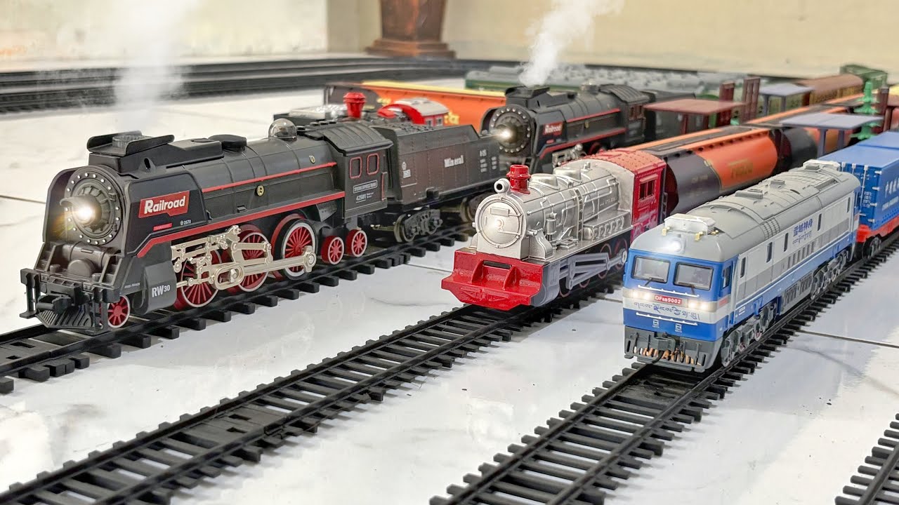Thick Smoke & Heavy Traffic! Epic Model Railway Action