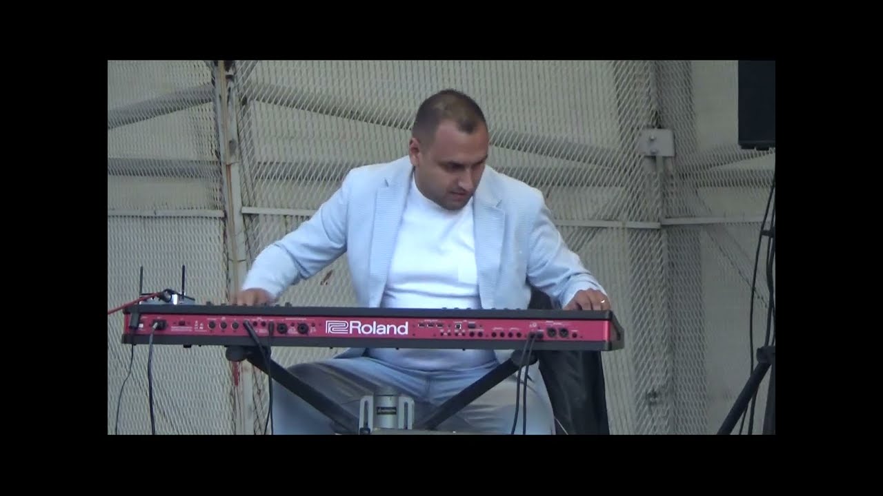 Празник в гр. Съединение с Иво Папазов и приятели - 06.09.2022