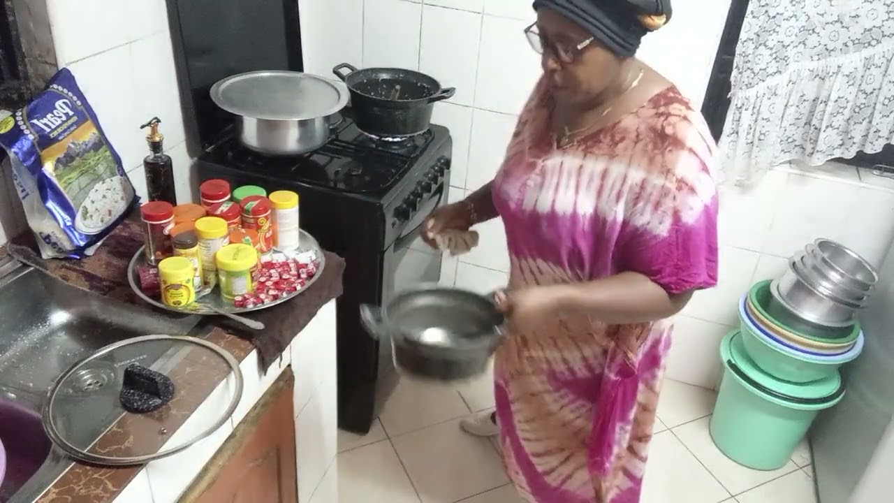 Pilau+ kachumbari 🥑🥑🥦🍉🍍🍇