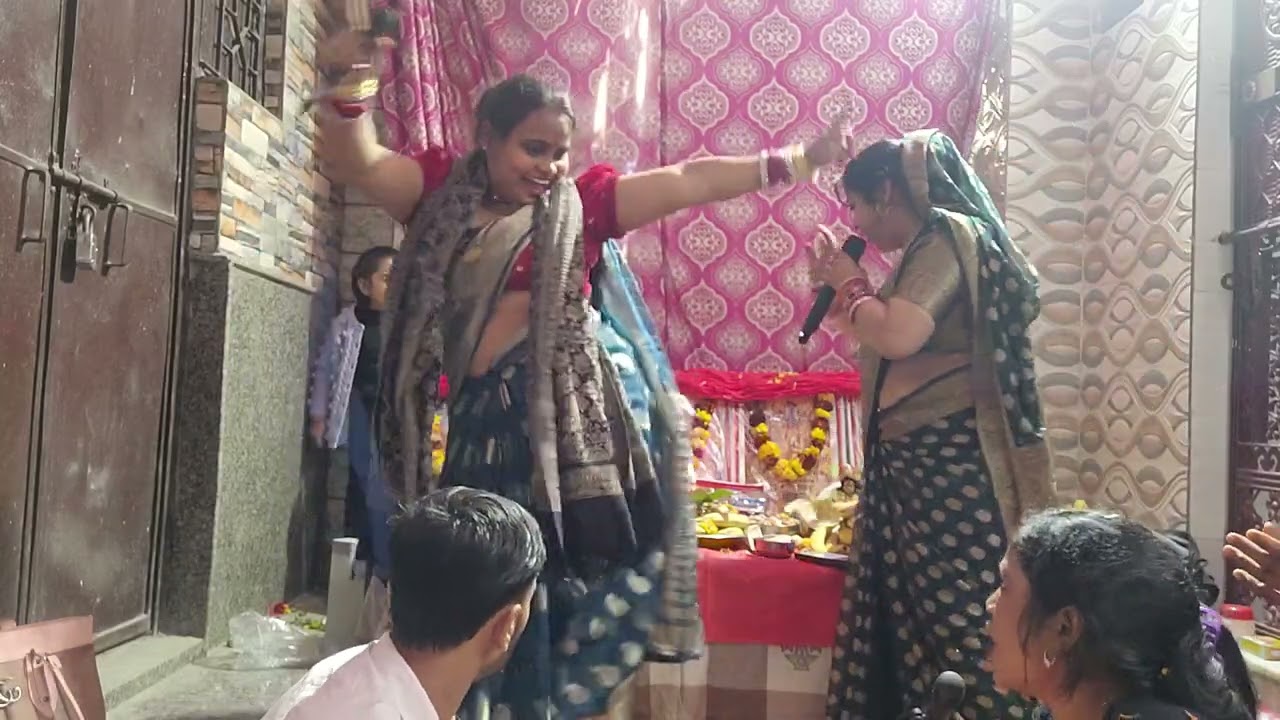 मईया झौली भरदे//माता रानी का मनभावन भजन सुनकर दिल खूश हो जायेगा @Luxmirasilaharyana 
