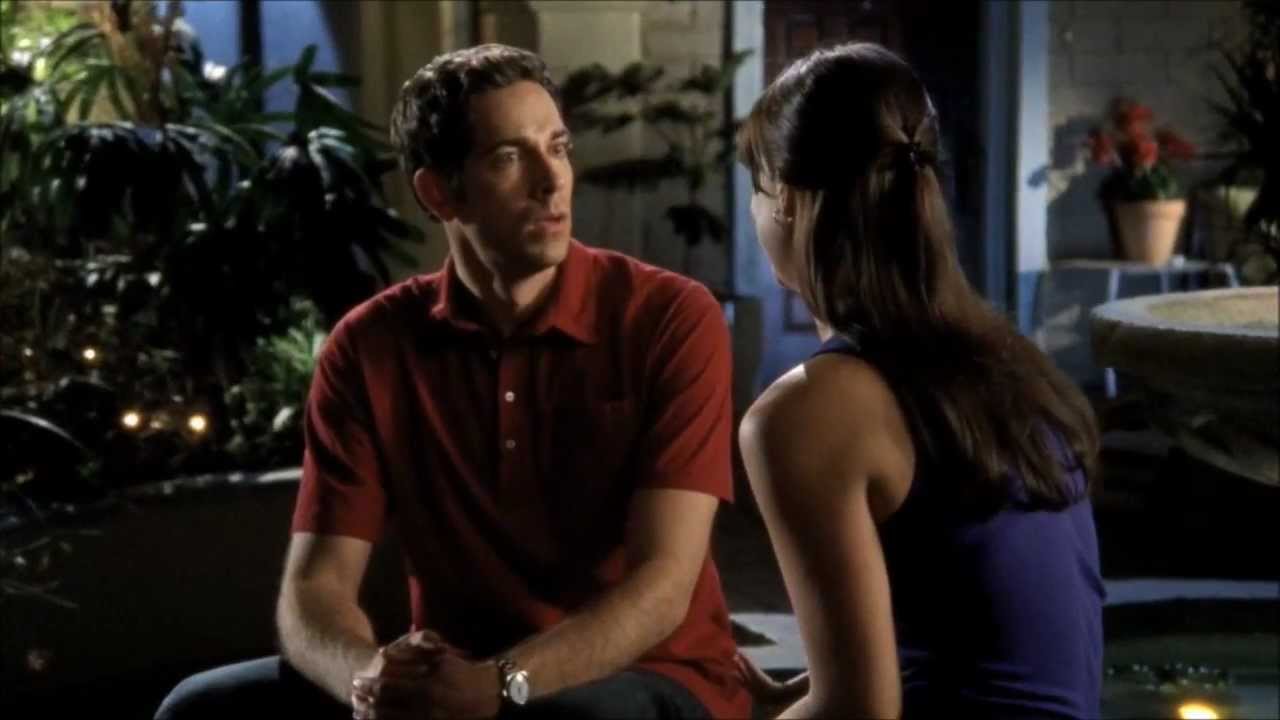 Chuck S04E01 | Ellie is pregnant [HD]