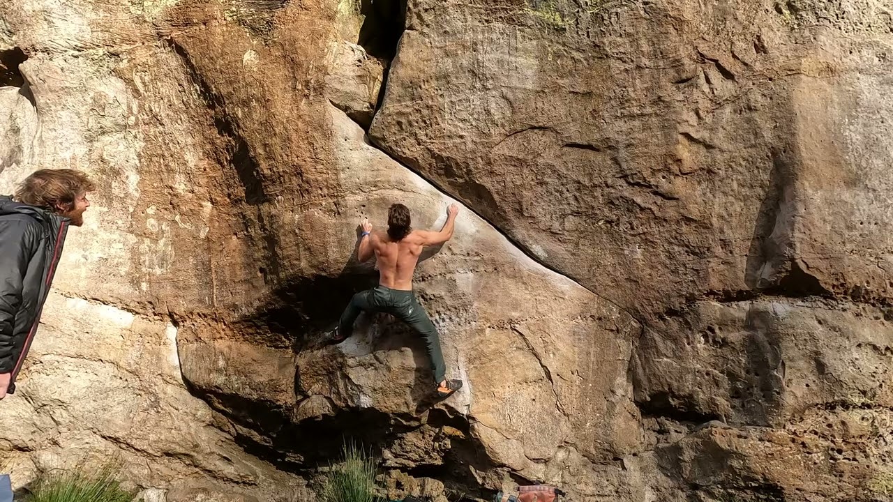 Monty Pythons Direct SS 7A+ - Kyloe In | Northumberland Bouldering