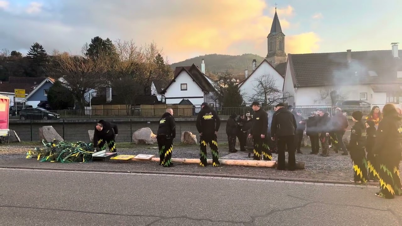 Narrenbaum stellen in Allschweier bei B&uuml;hl