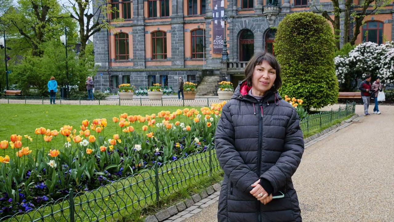 Vlog 99 - Byparken (The City Park) - beautiful park in the centre of Bergen