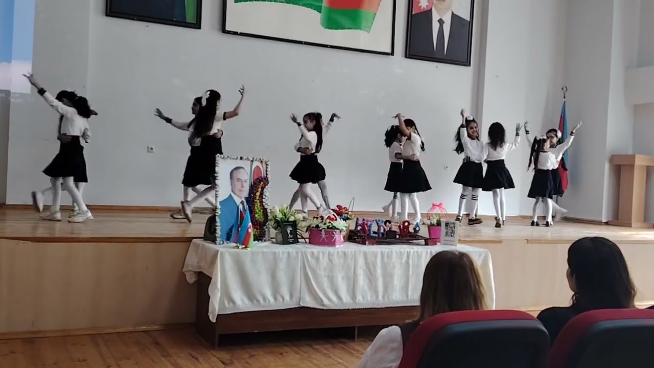 Şən qızlarım