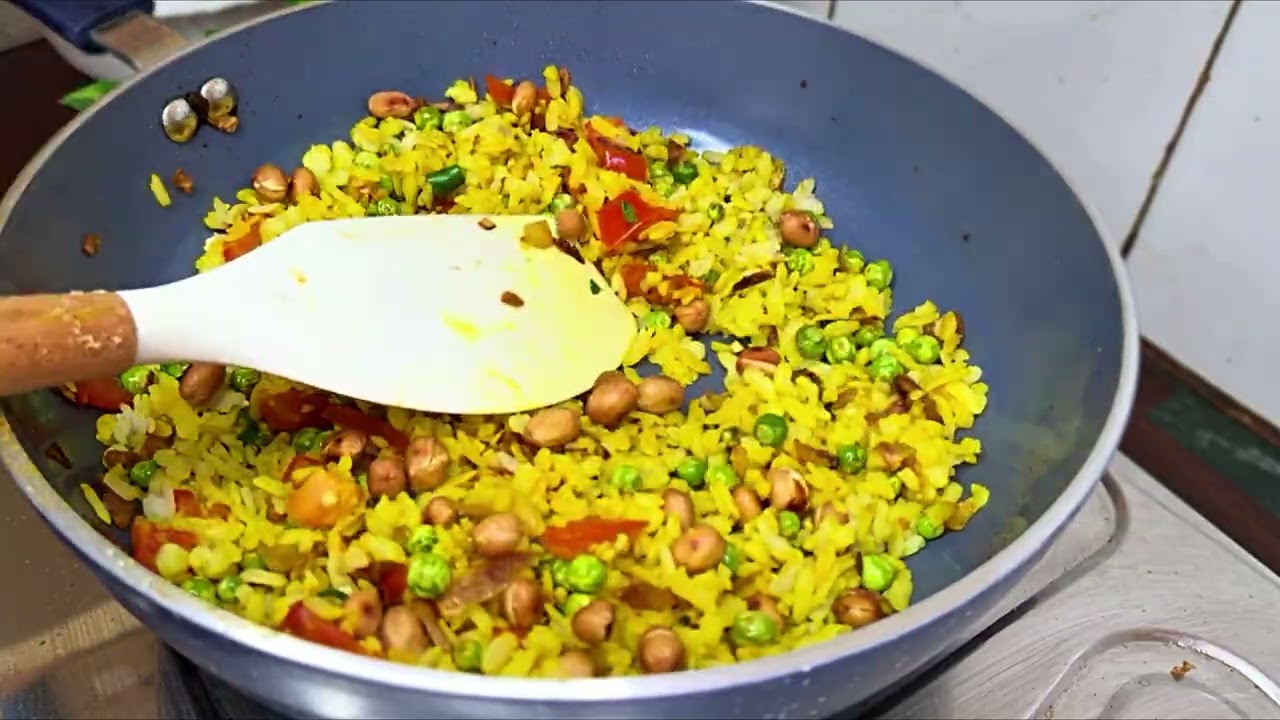 Easy poha recipe | gets ready in 5 minutes 😍 | Tasty and soulful breakfast recipe 😋🔥