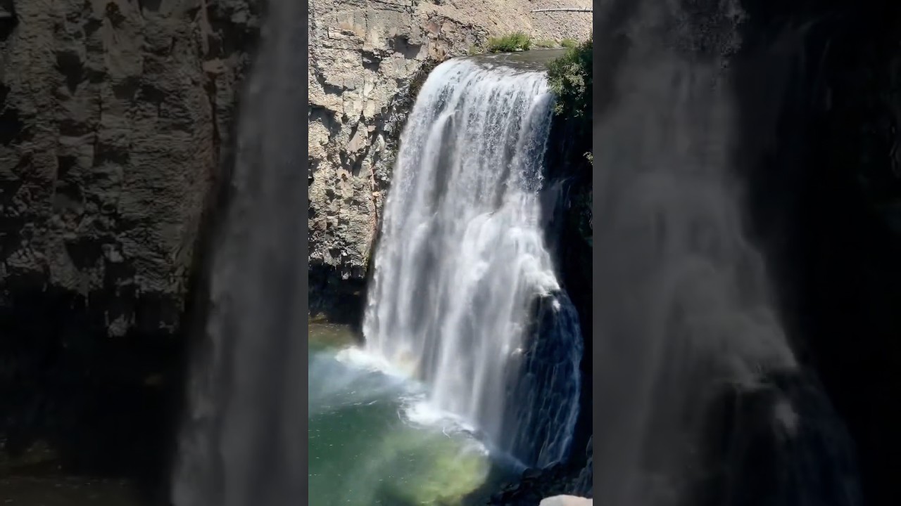 #rainbowfalls is a must do hike when visiting the eastern Sierra! #hikes #waterfalls #wilderness