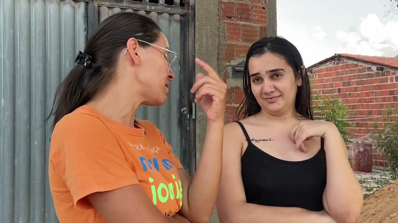 Claudineia  dessa vez se superou na burrice