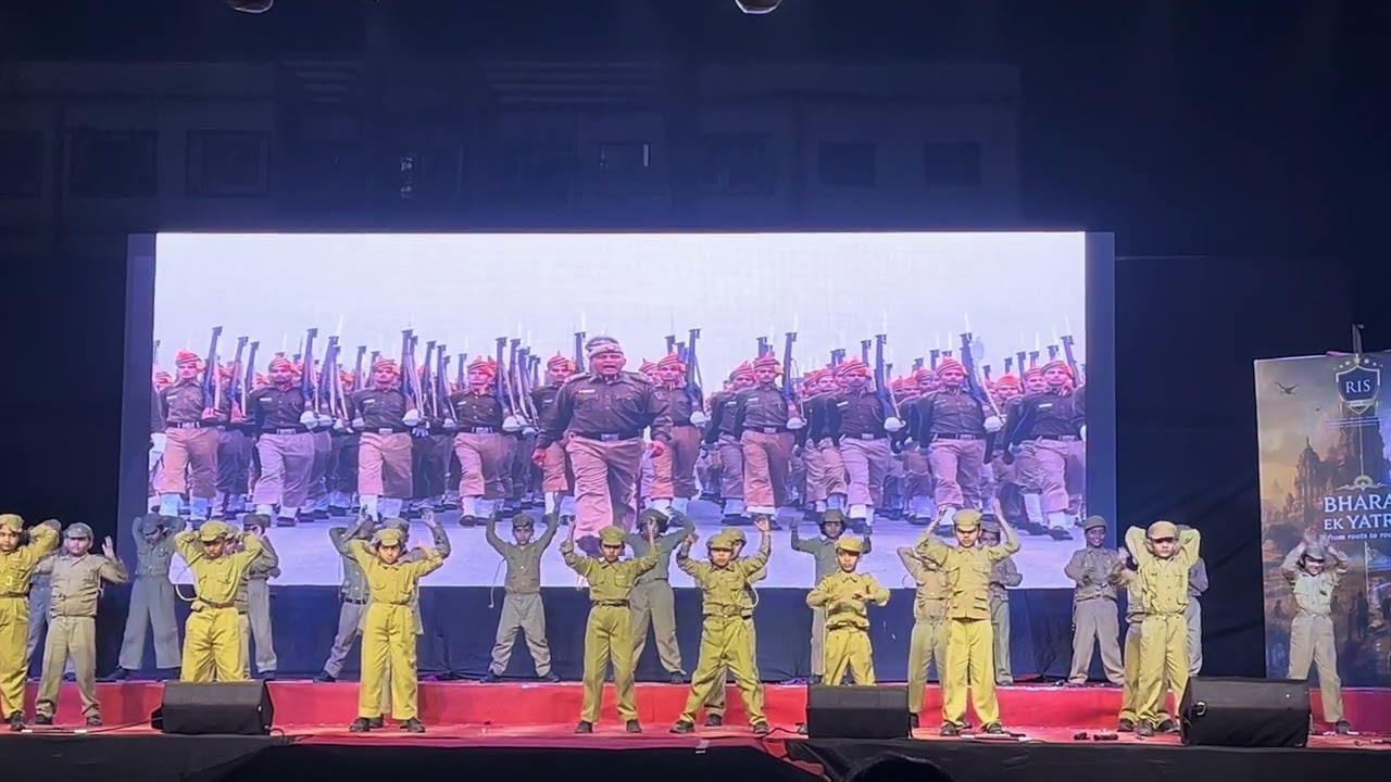 Spruha’s Annual Day Dance As Mumbai Police 👮 | Rahul International School