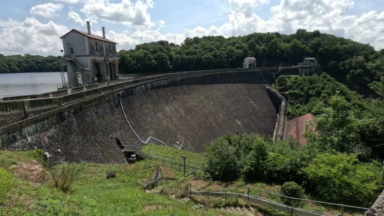 Le tour du lac d'Eguzon