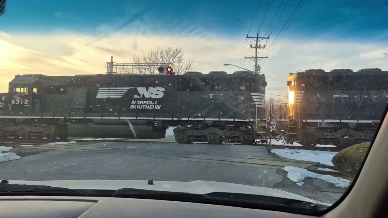 NS k64 at Cherry Lane New Castle De 