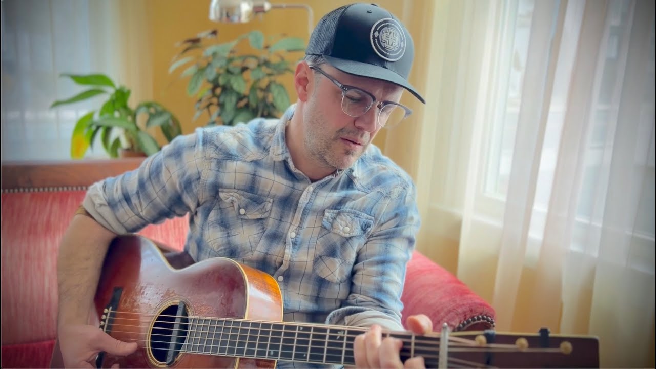 Mark Erelli covers his second favorite Willie Nelson song - 