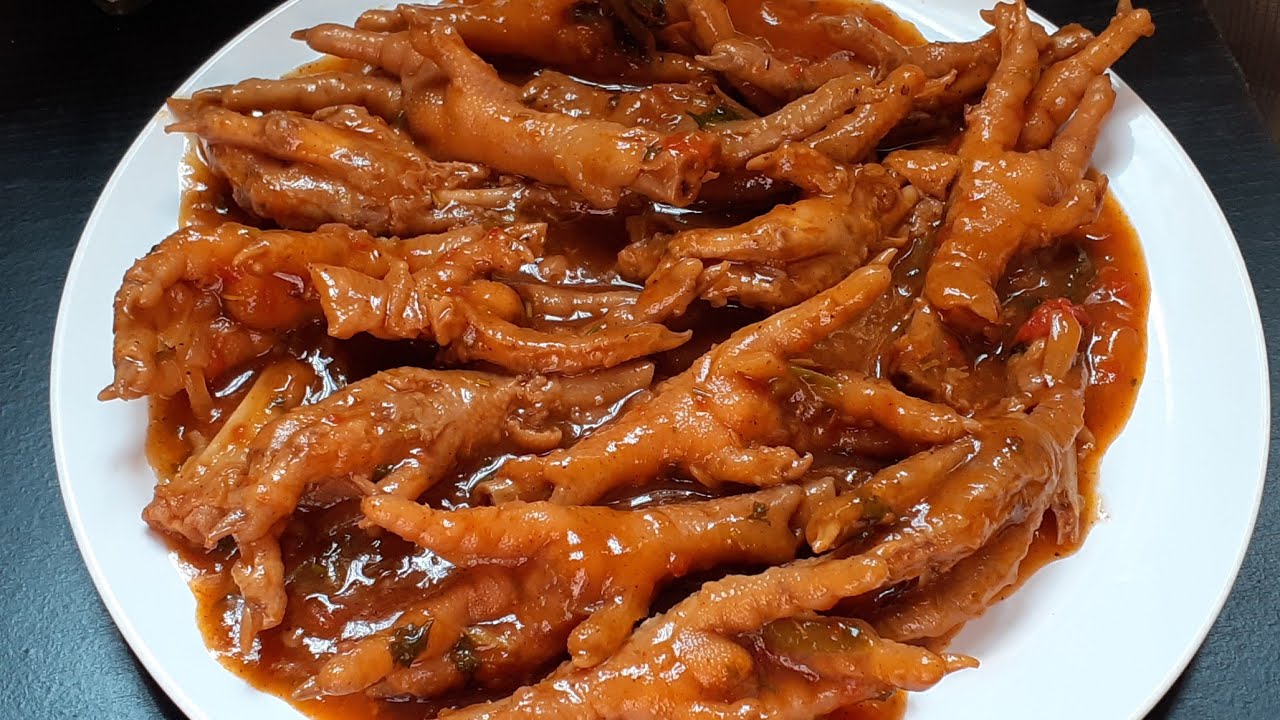 Delicious Chicken Feet Recipe.  How to cook Chicken Feet.  South African Food #CHICKEN FEET