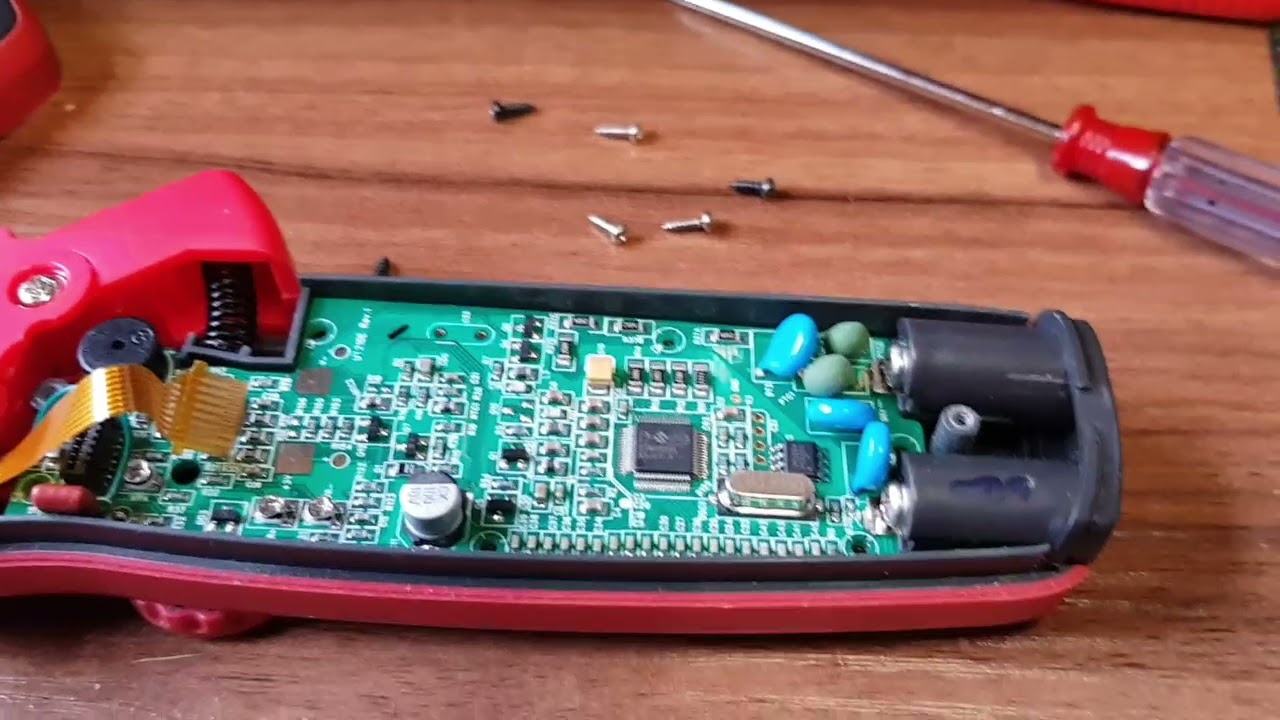 UNI-T UT210E teardown and repair.
