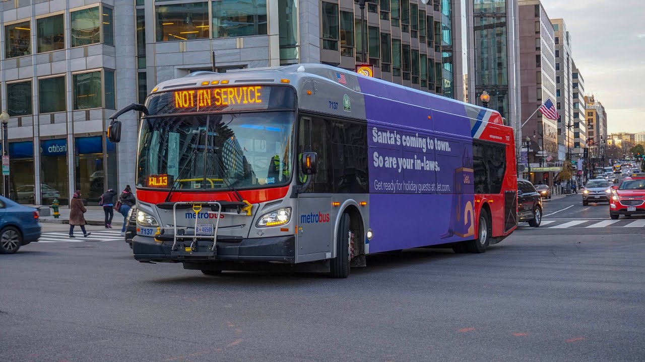 WMATA Metrobus Mini Action Series #9