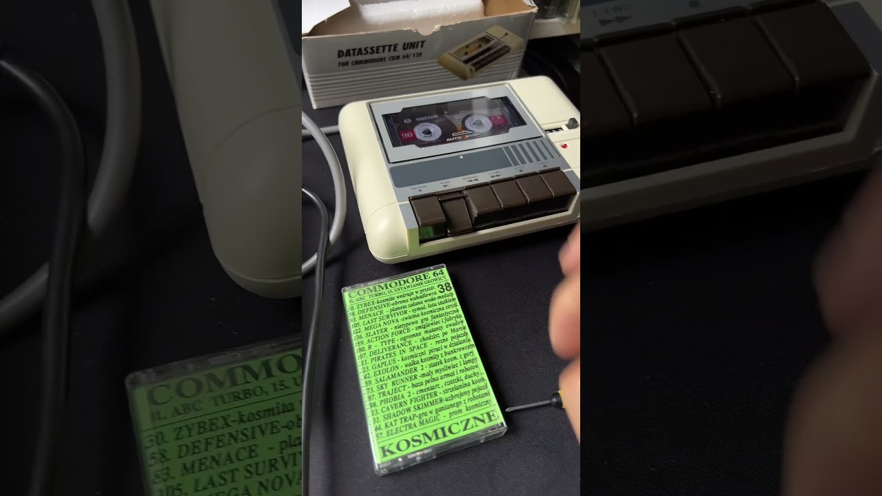 Pamiętacie proces ustawiania głowicy w magnetofonie do Commmdoore 64? #retrogaming #commodore