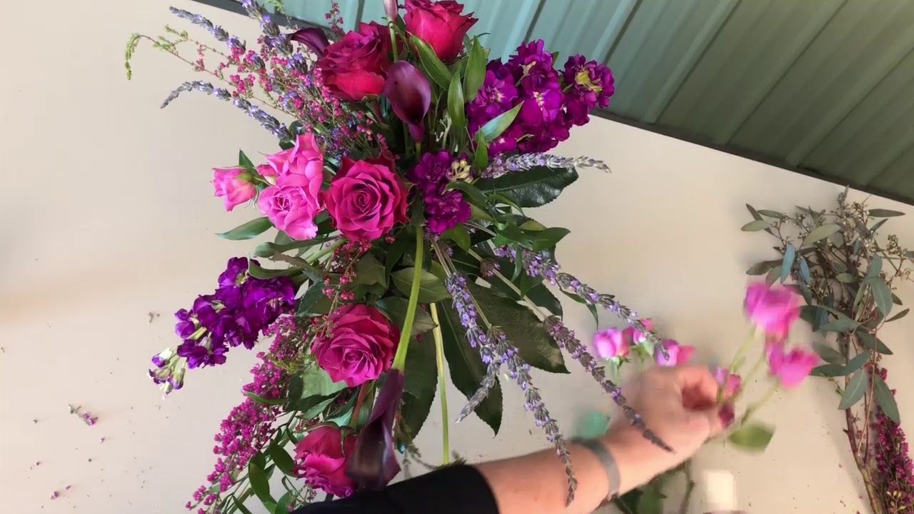 Cascade Bridal Bouquet How to