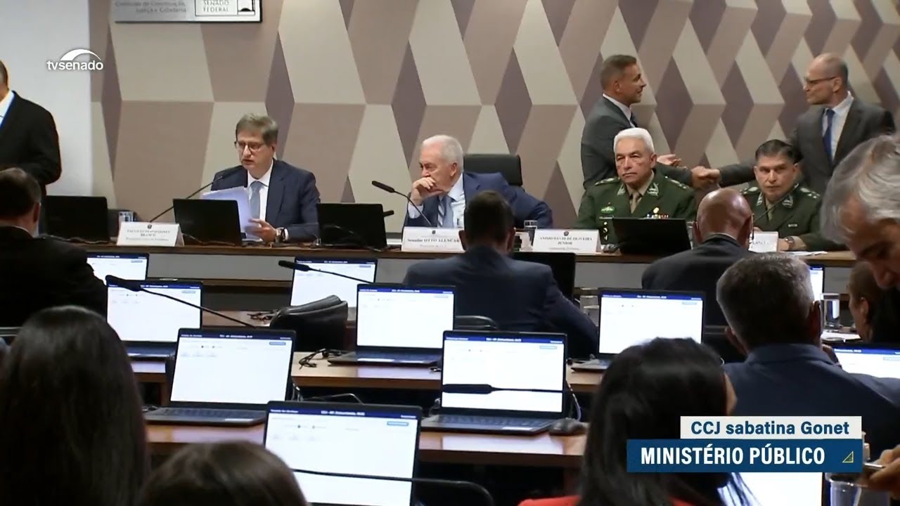 Recondu&ccedil;&atilde;o &agrave; PGR: CCJ sabatina Paulo Gonet