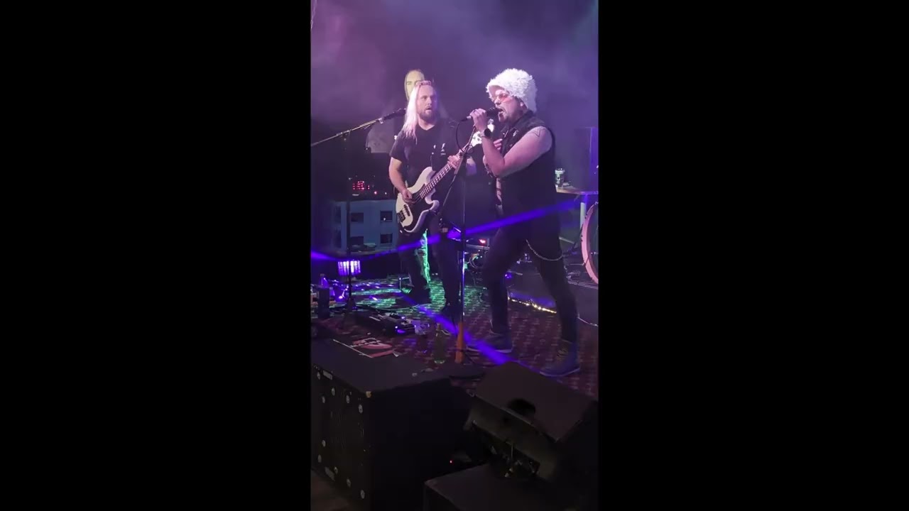 Miss Vain live showreel