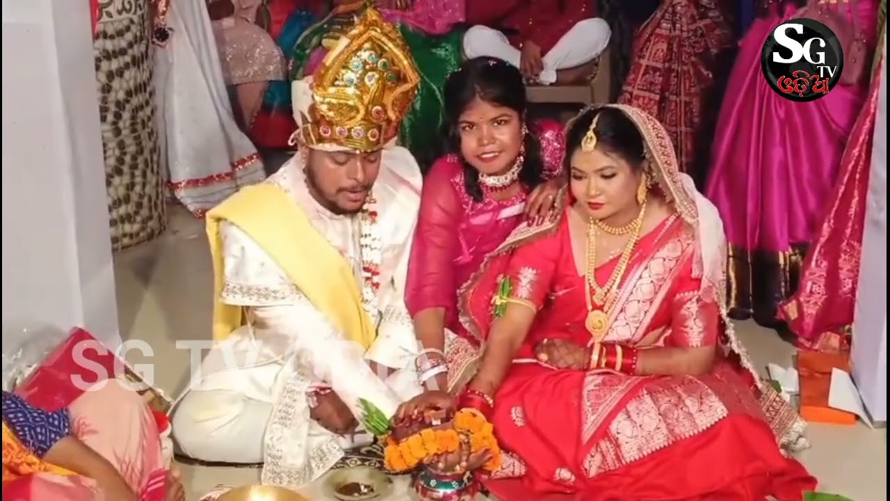 ଦେବାଙ୍କ ସହ ମଜାକରି ହାତଗଣ୍ଠି ଫିଟେଇଲେନି ଶାଳୀ ଗାଳି କରିଲେ ଭଉଣୀ!