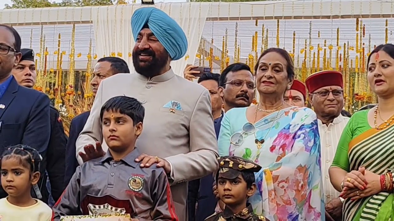 आज का विडियो जवानों के साथ #beautiful @DevelopmentUttarakhand.1981 