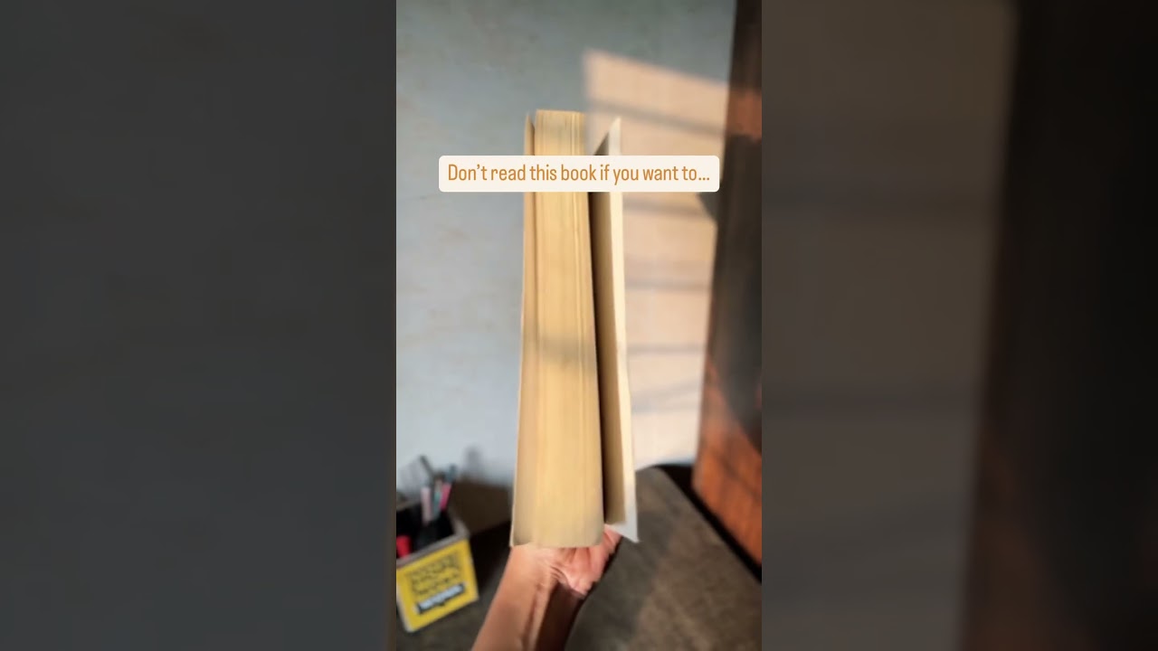 #booktok #bookstube #booktube #newtobooktube #jamesclear #atomichabits