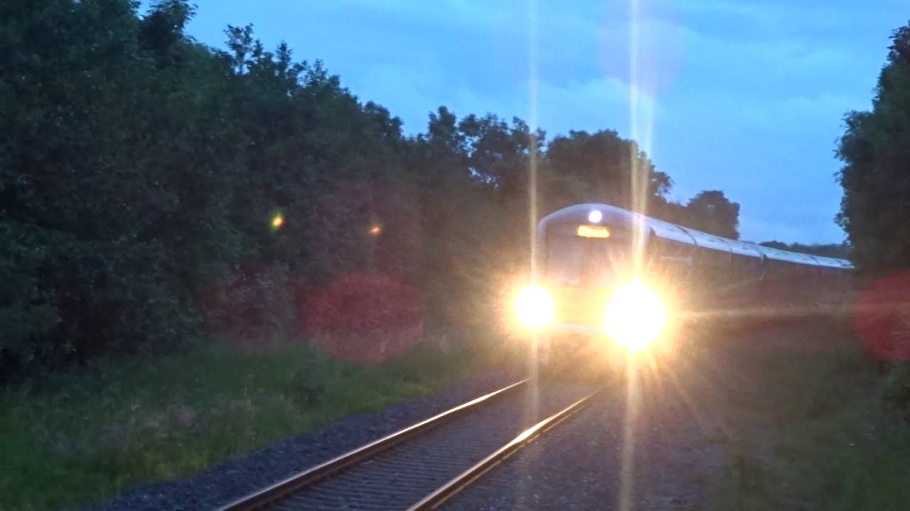COLLOONEY STATION. SLIGO TRAIN.. 16-JUNE-2018.