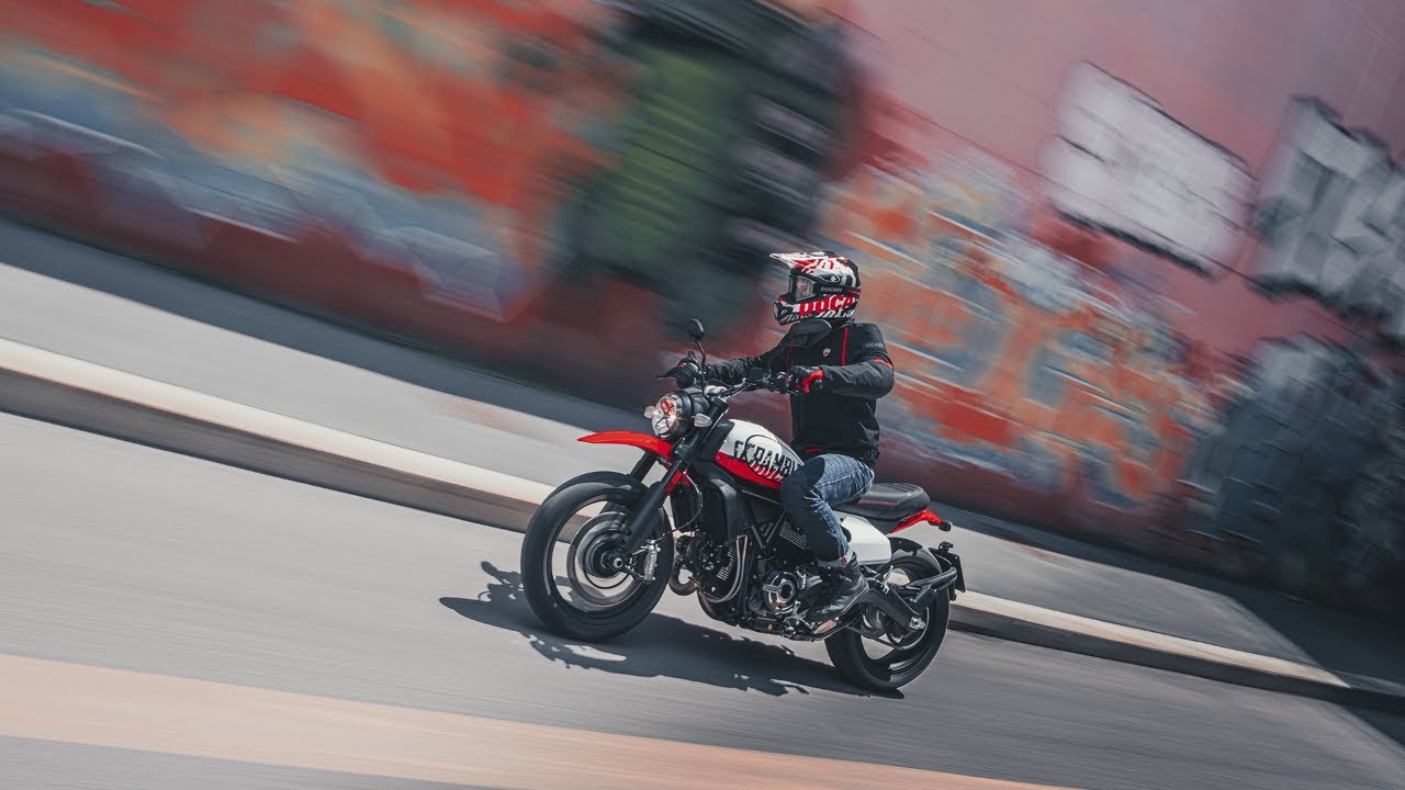 Scrambler Ducati Urban Motard - Mark your roots