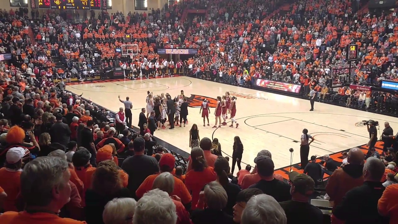 Oregon State Women's Basketball winning the 2017 PAC-12 Title vs Stanford.  Gill Coliseum, 2-24-2017