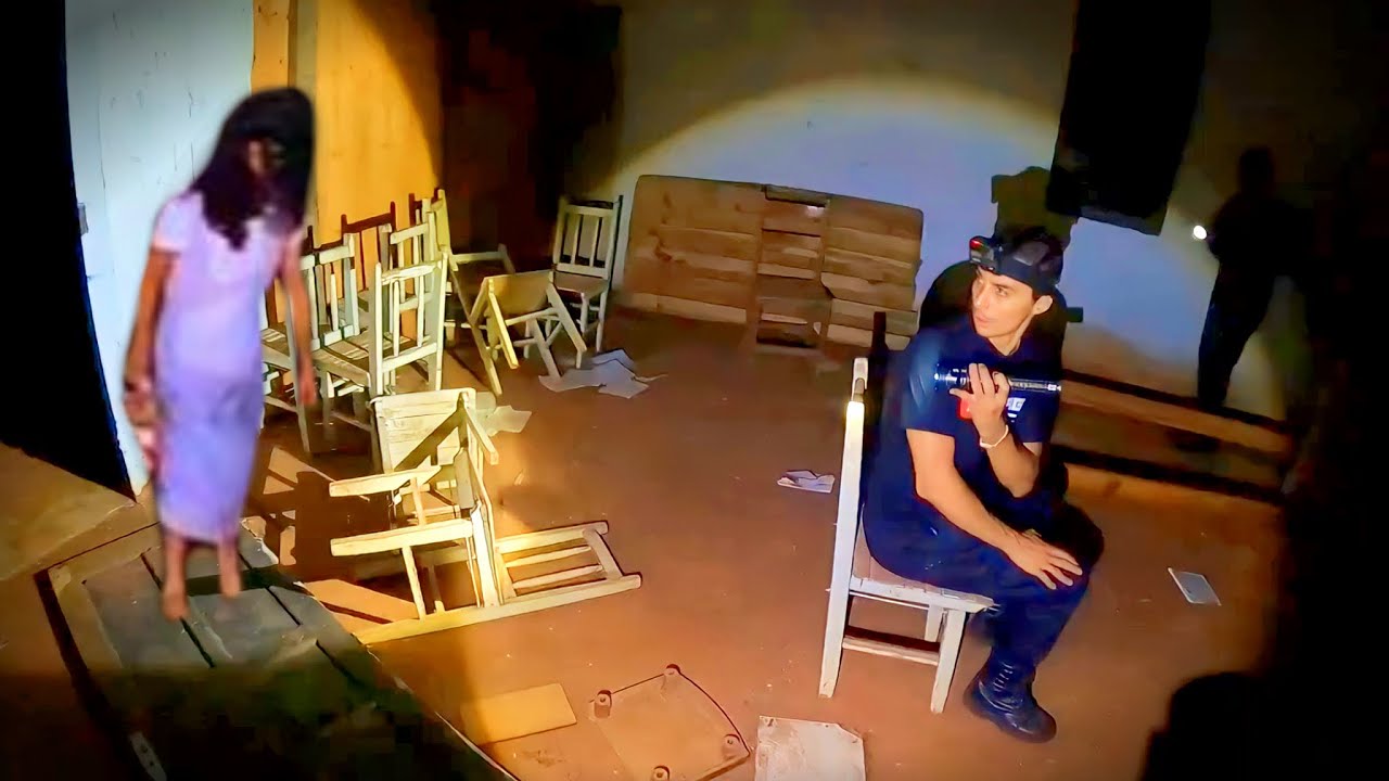 ELA ME PEDIU PRA FAZER ISSO NO MANICÔMIO ASSOMBRADO