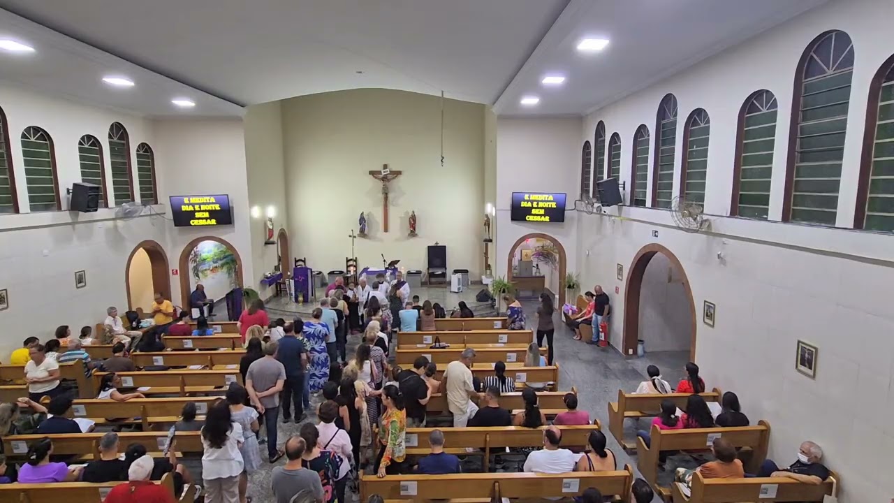 QUEM MEDITA DIA E NOITE NA LEI DO SENHOR