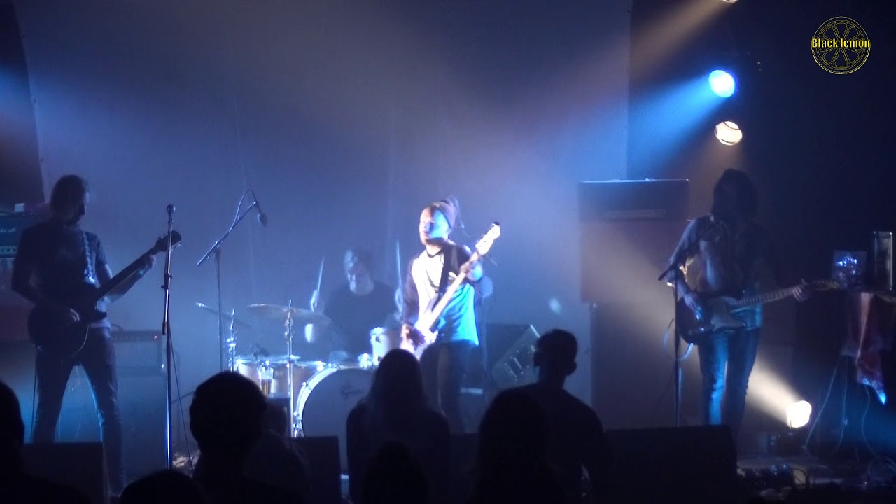 Red mountains - Stone, Sun, Cellar Door & Home Freakout in the fjord - verkstedhallen 2017