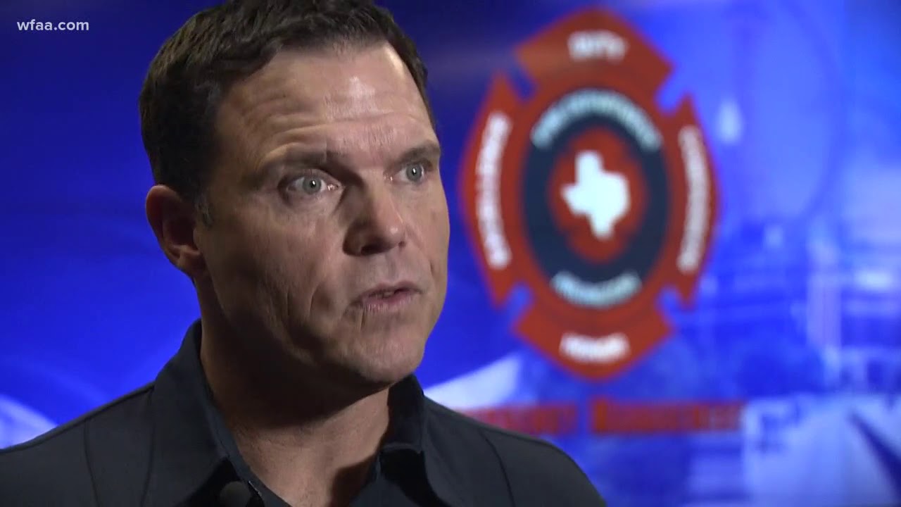 Man dies after saving family from house fire