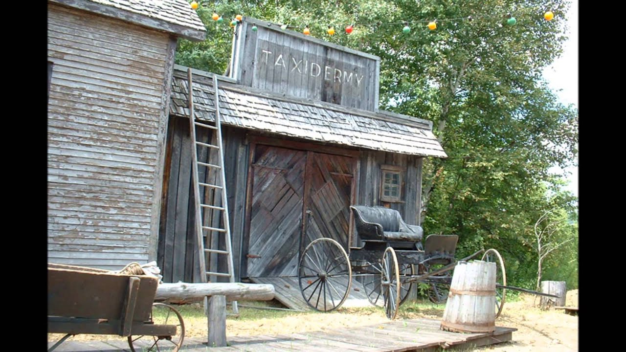 VILLAGE CANADIANA,RAWDON,QUÉBEC