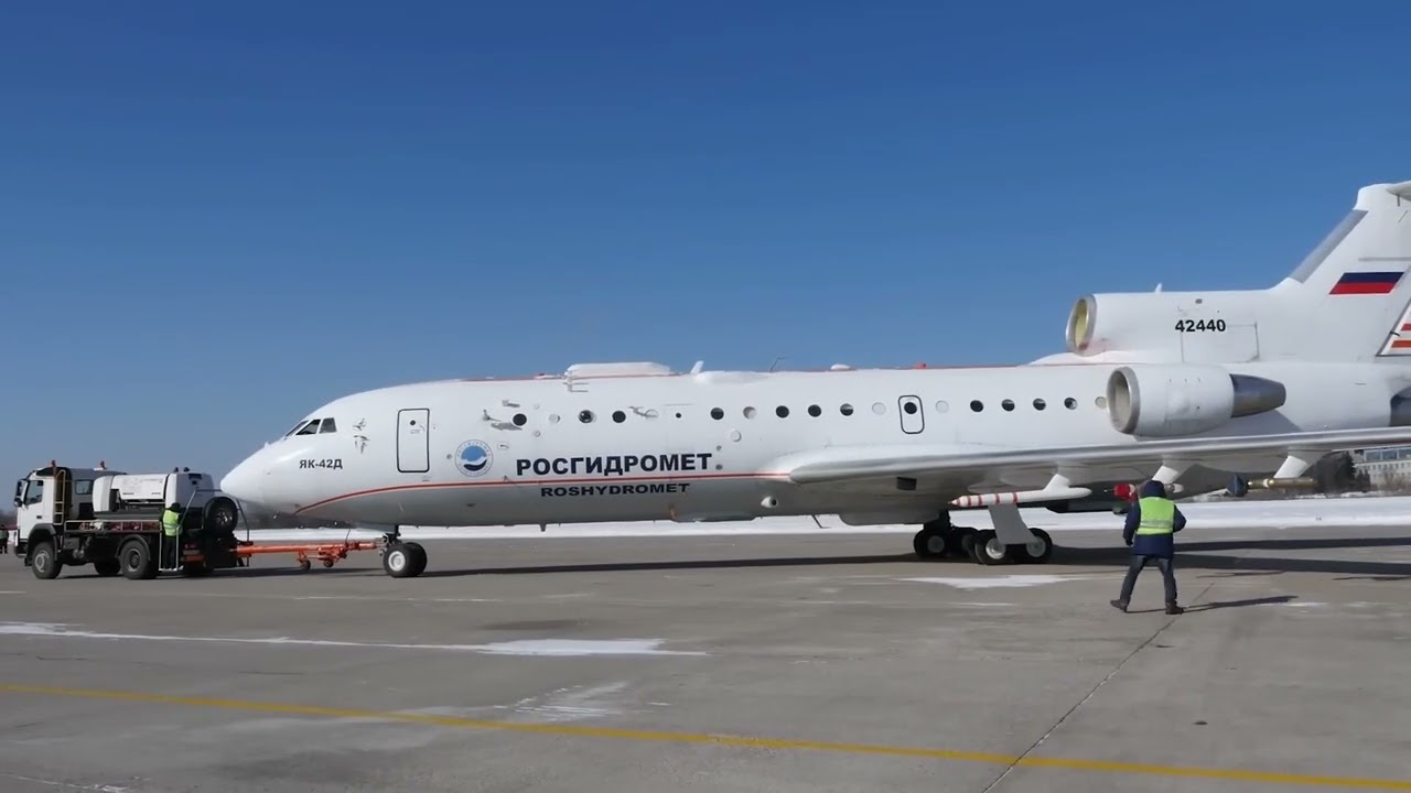 Почему в Советской авиации рухнуло производство самолетов