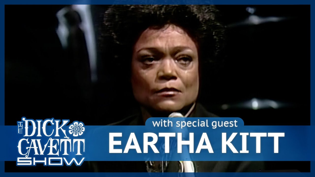 EARTHA KITT Performs a Haunting and Tearful Rendition of 