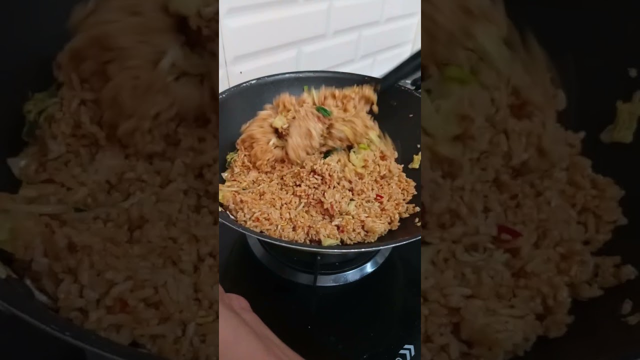 Nasi goreng rumahan#nasigoreng #nasigorengkampung #nasigorengsedap #fyp #viralvideo 