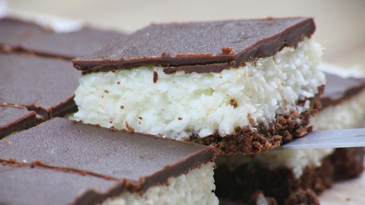 The BEST Bounty Cake Recipe! Easy & Delicious! | A Taste of Paradise in Every Bite! NO-BAKE