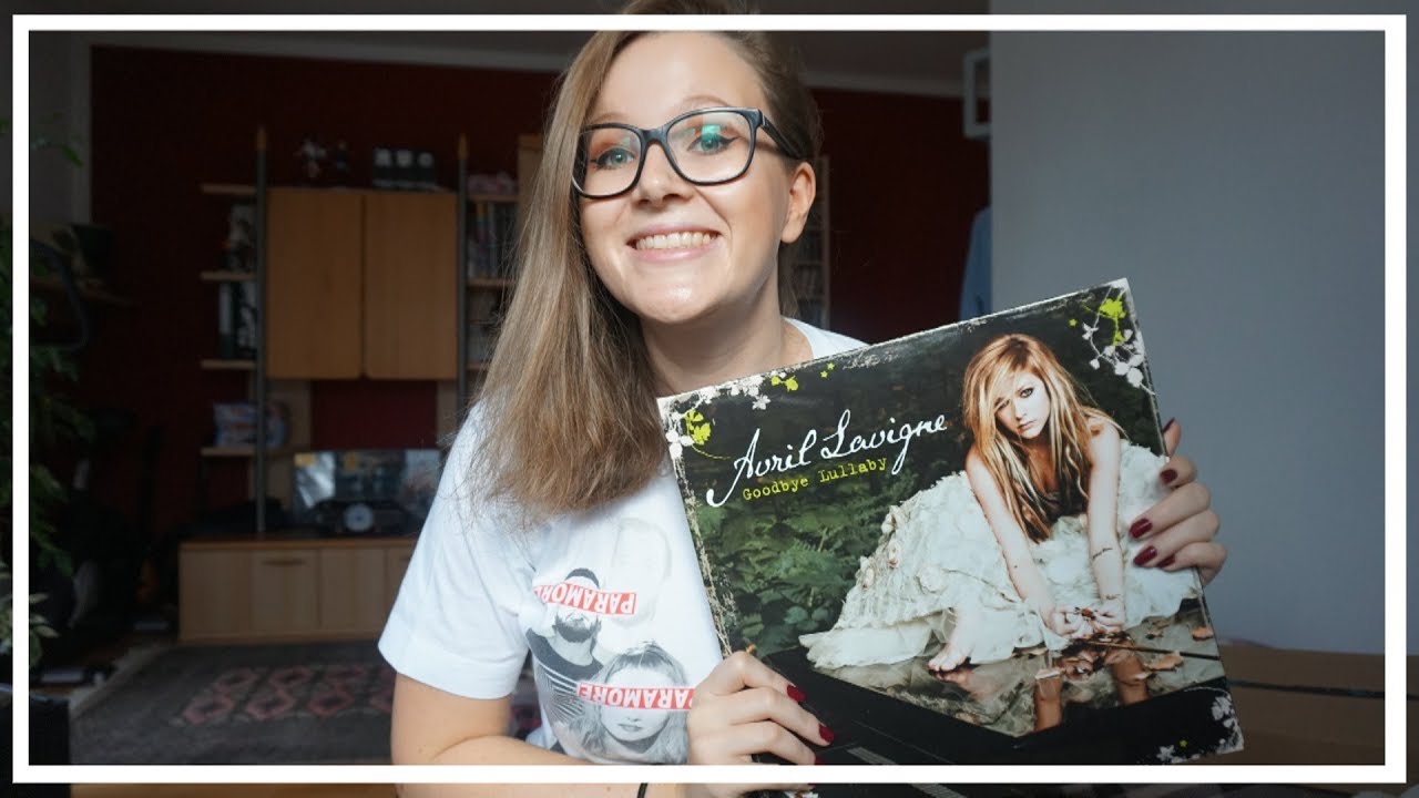 AVRIL LAVIGNE- GOODBYE LULLABYE VINYL UNPACKING