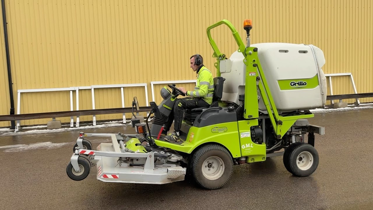 Köp Gräsklippare Grillo FD 2200 TS 4WD på Klaravik