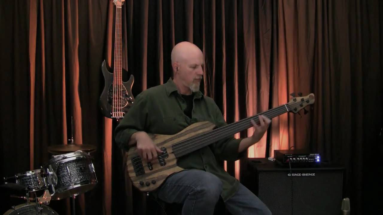 Clement 5 String Fretless.mov