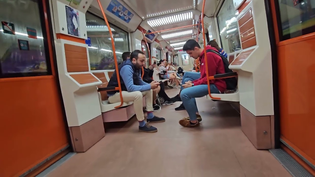 INSIDE 🚇 Metro de Madrid (SUANCES LINEA VERDE 5 TRANSBORDO) - Madrid SUBWAY (Espa&ntilde;a, Spain)
