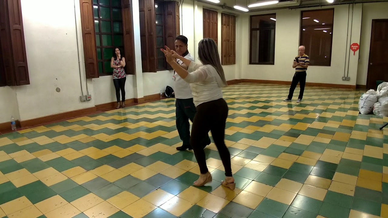 Pasos pasodoble en Comfama, Medellín