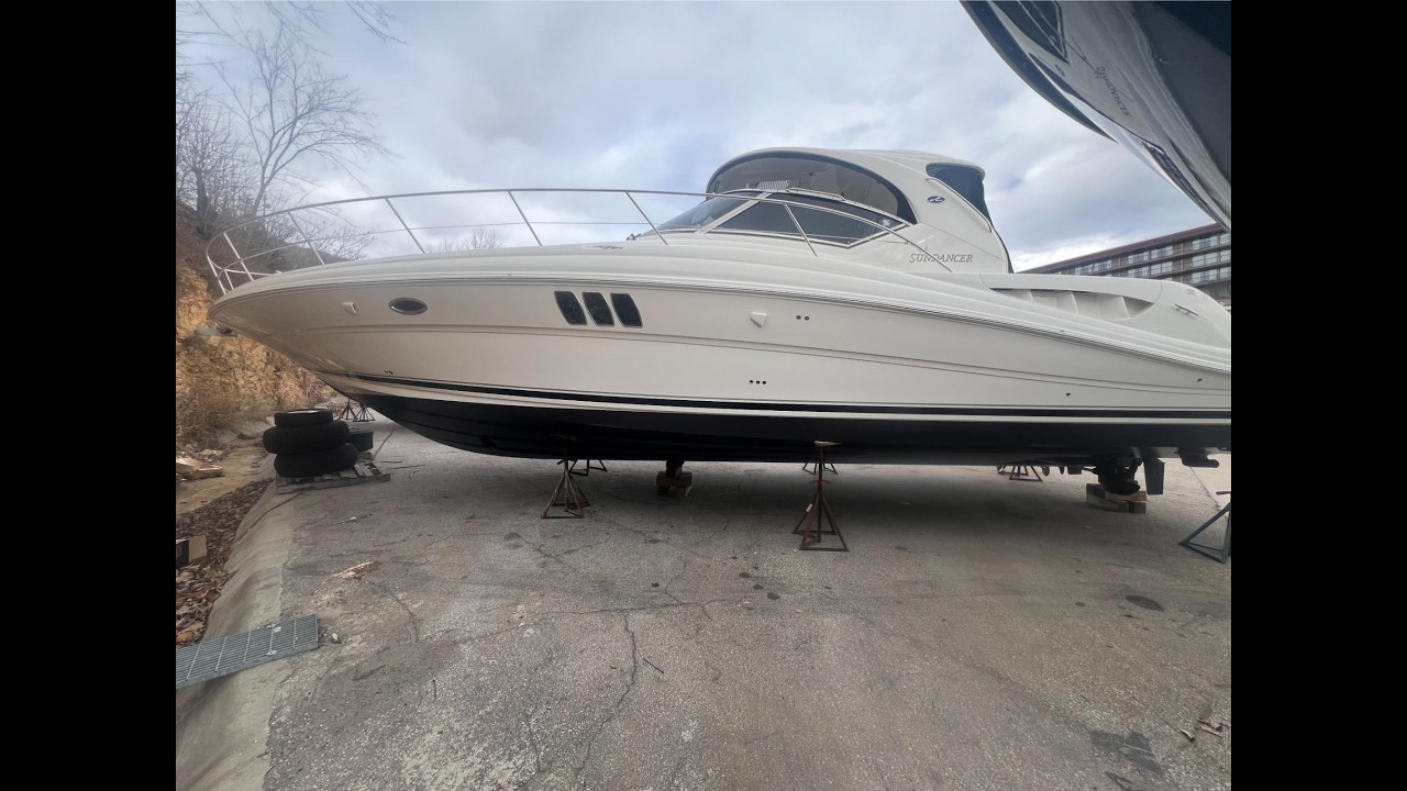 Продается катер Sea Ray 44 SUNDANCER 2008 года выпуска в MarineMax, штат Миссури.