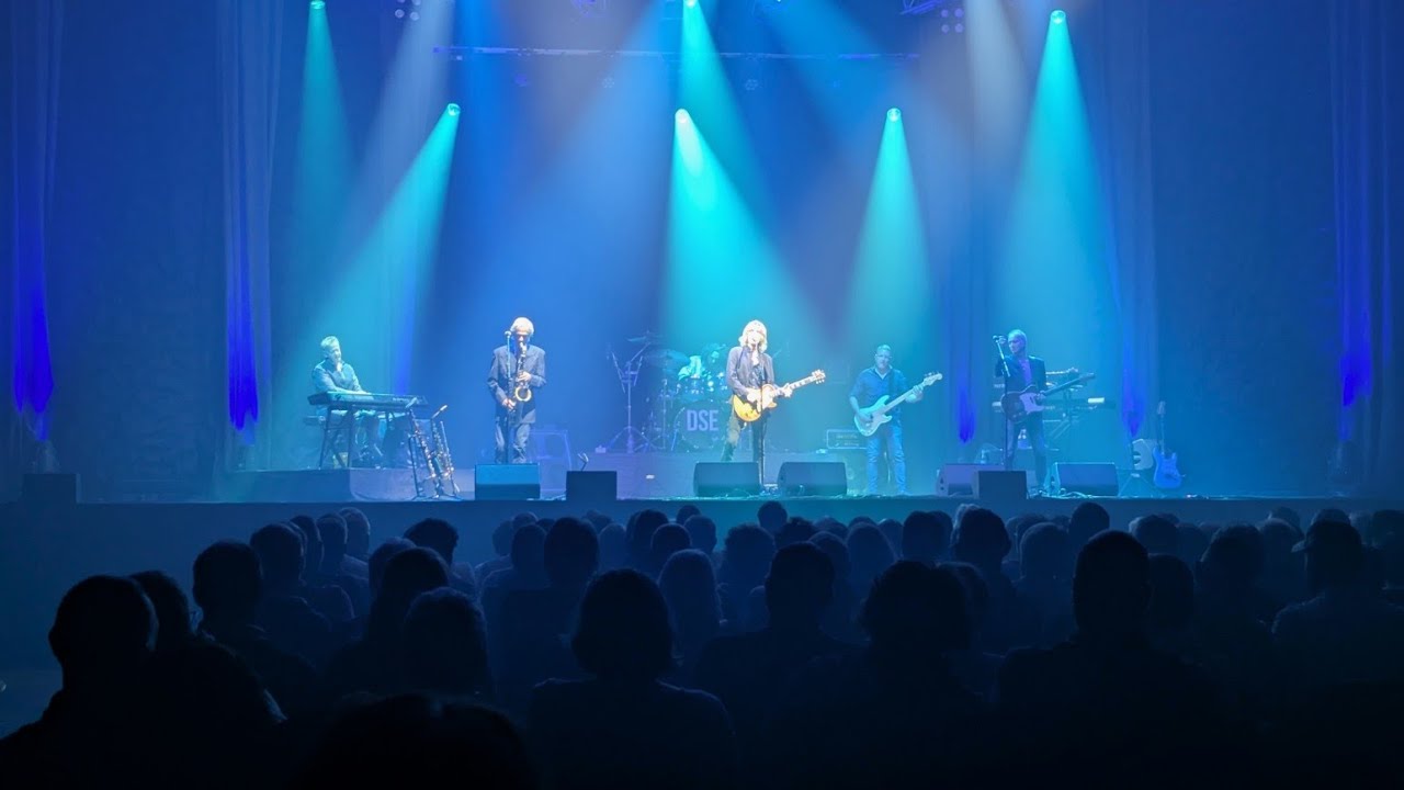 Dire Straits Experience , Laval Octobre 2025