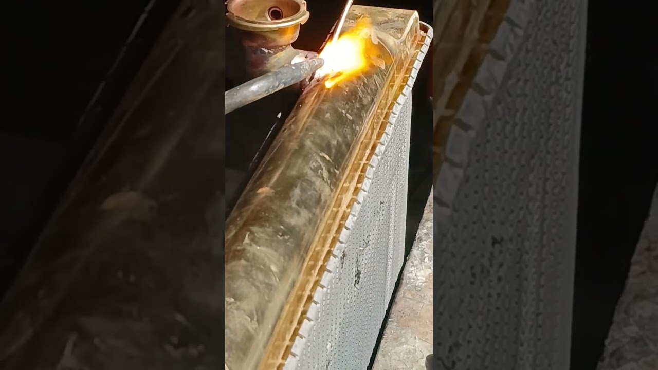#FORD EVEREST!)))how to manual assembly top cover RADIATOR.